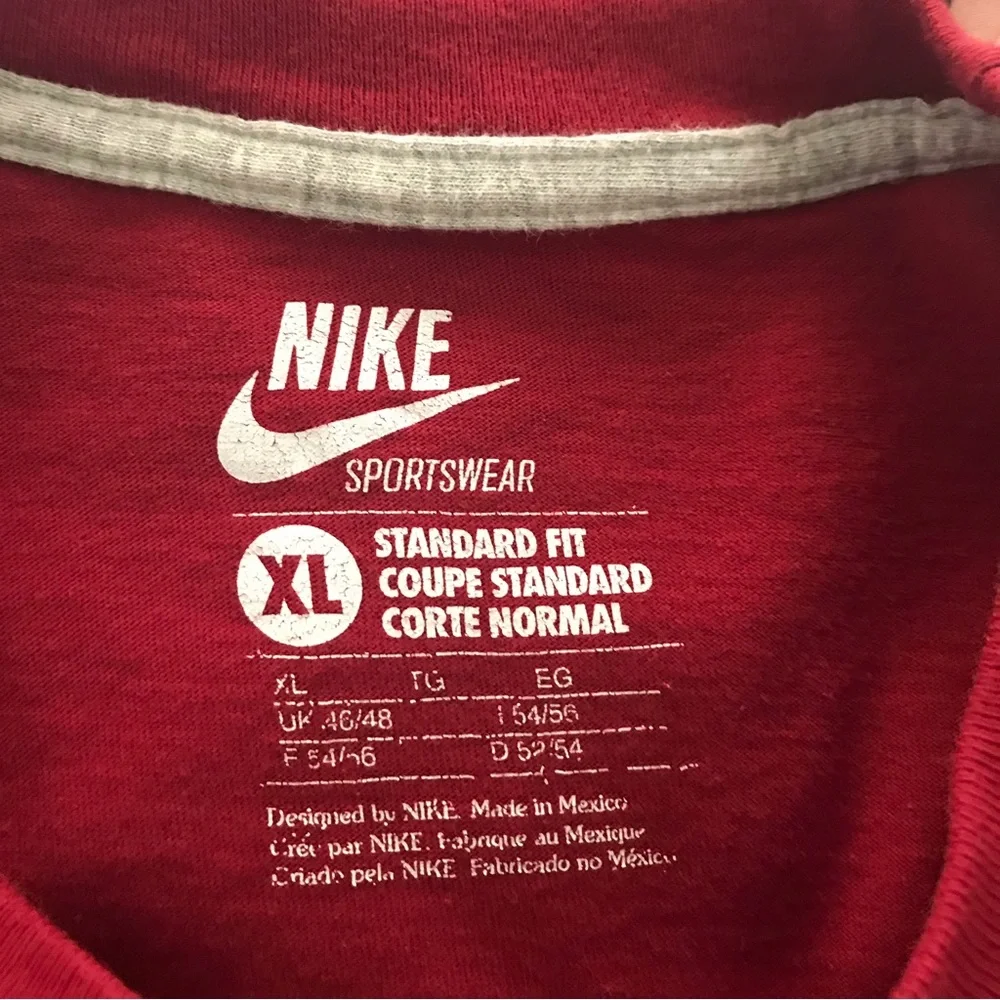 Nike Sportswear Shirt - Picture 3 of 5